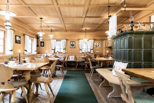 ห้องอาหาร, Gamsle Hotel, Wirtshaus & mehr in สคอปเปอร์เนา