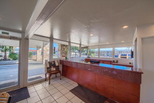 Americas Best Value Inn Uvalde in Uvalde, USA