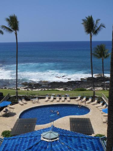 Kona Reef Resort by Latour Group 2