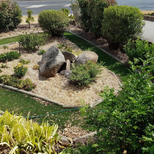 สวน, ซิตี้ วิว โมเท็ล วอริค (City View Motel Warwick) in วอริคค์