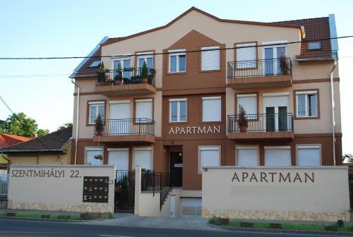 . Szentmihályi 22 Apartman