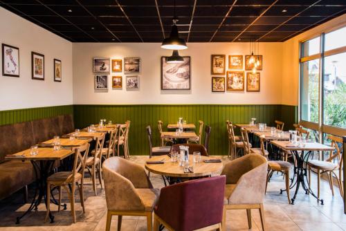 ห้องอาหาร, ไอบิส บอร์โด เปสซัก รูท เด แว็ง (ibis Bordeaux Pessac Route des Vins) in เปสแซก