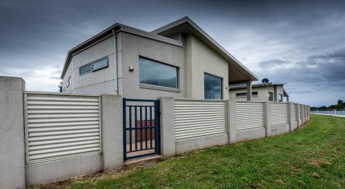 Leven River Retreat