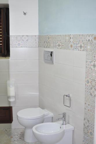 Classic Triple Room image 5