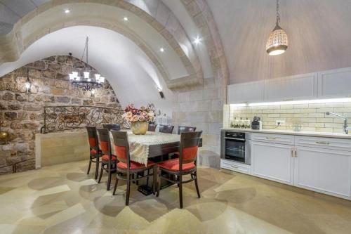 Western Wall Luxury House - Avraham