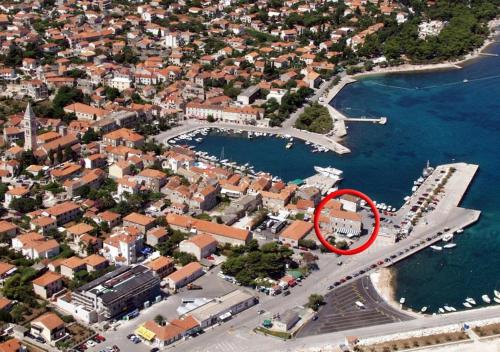  Studio Apartment Viktorija in Supetar