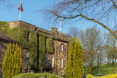 Old Hall Hotel - image 2