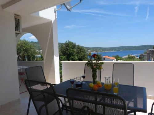  Apartments Teodora in Sevid