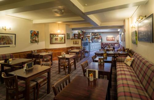 Old Hall Hotel - image 3