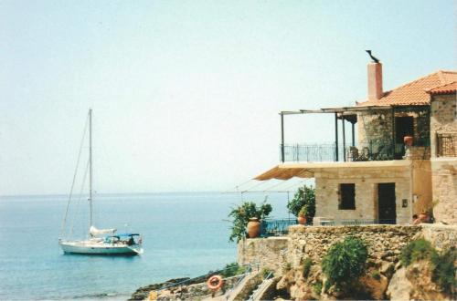  Wheelhouse Trachila Mani, Ferienwohnung in Trakhíla