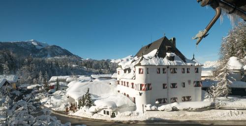 Family Hotel Schloss Rosenegg - image 9