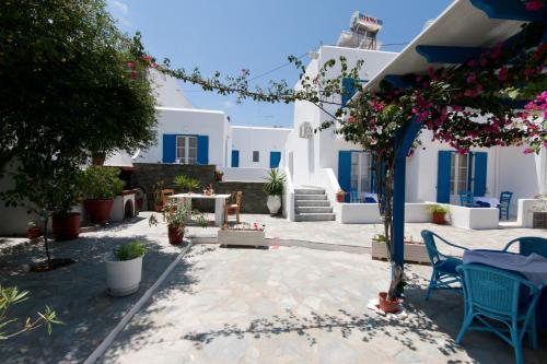 Ayeri Hotel - image 2