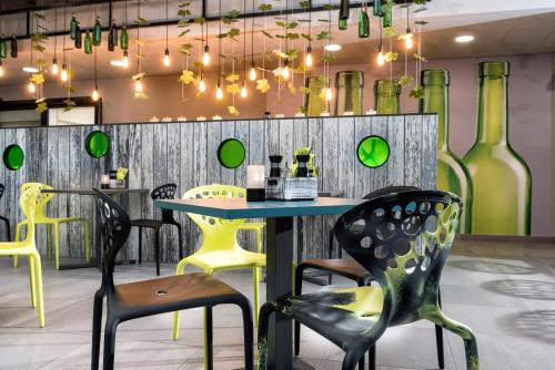 ibis Styles Stuttgart Vaihingen - image 11