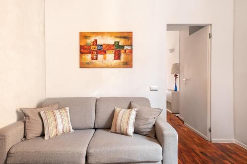 Living RHome - Condotti Apartment, Рим (фото 4)
