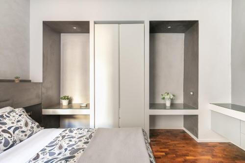 Living RHome - Condotti Apartment, Рим (фото 8)