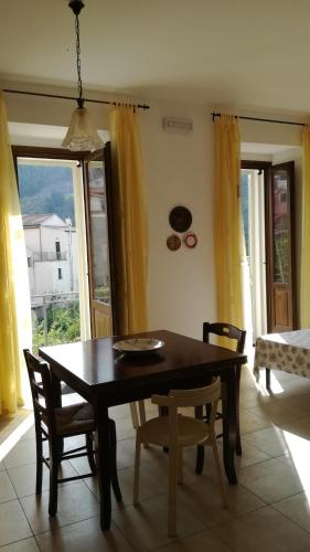 Borgo Julitta gîte à louer Parrutta