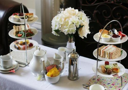 Westone Manor Hotel - image 2