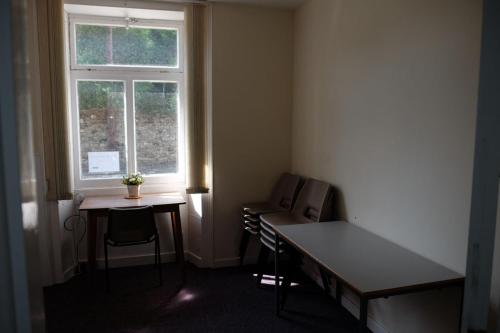 Newbrough Bunkhouse - image 2