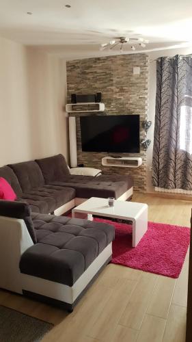 Apartments San - image 3
