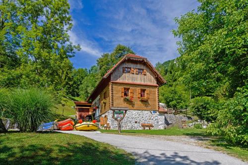 Sobol in Kočičin (Haus für 6-9 Personen) - Kuželj