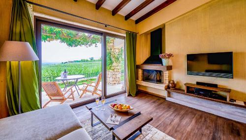 AYA Estate Relais & Chateaux in Melnik