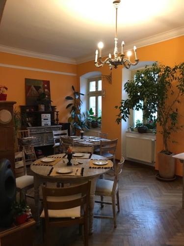 Étterem, Vivo-Vino in Weisenheim am Sand