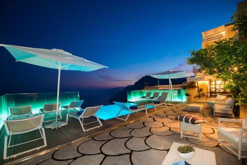 Villa with Private Pool image 9
