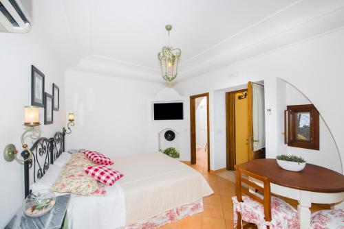 Villa with Private Pool image 3