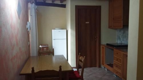  6 Via dei Ciliegi, Pension in Camaiore bei Levigliani