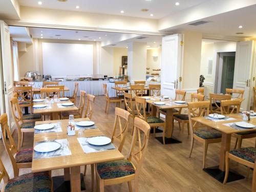 Paliria Hotel - image 5