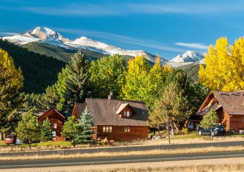 Rams Horn Village Resort – Estes Park, CO