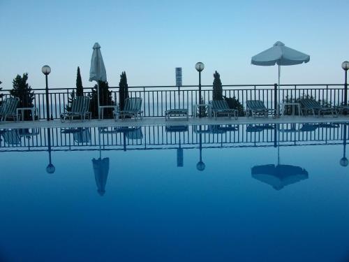 Aronis Apartments - image 6