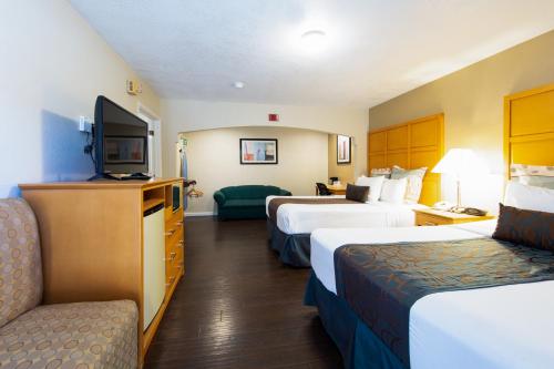 2 king beds