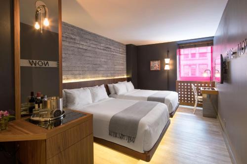 Hotel Henri - image 5