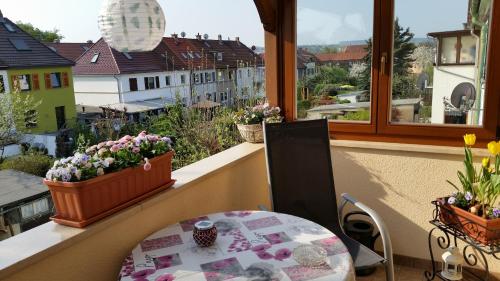 Pension a la Kleinert 551m von Asbachstraße entfernt