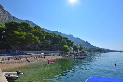 Apartment and Rooms Tatjana - image 12