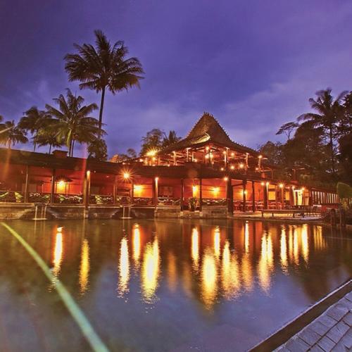 מסעדה, MesaStila Resort & Spa in מגלאנג