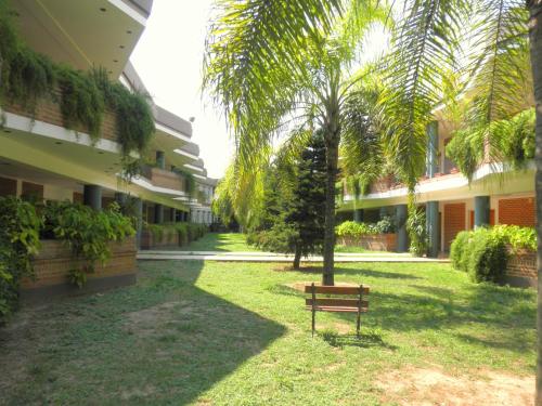 CATANGE HOTEL in Charata
