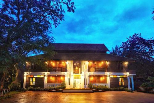 Hotelli välisilme, Samoengcenter in Samoeng