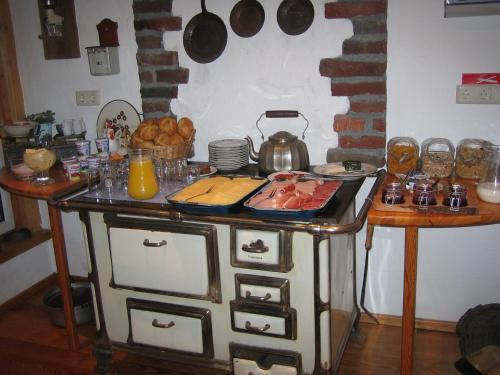 طعام و مشروبات, Gästehaus Ermen (Gastehaus Ermen) in كامب-لينتفورت