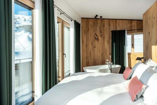 Balkons/terase, Boutique Hotel Pellas in Surselva