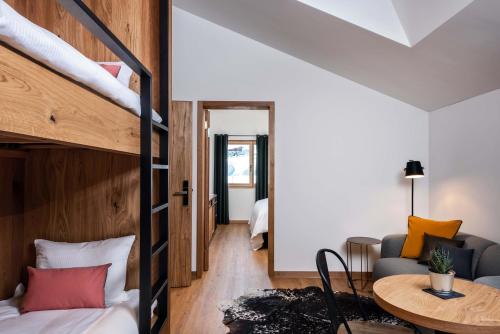 Suite with Mountain View