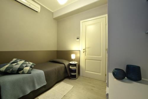 1 twin bed