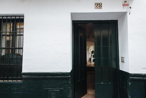 Three-Bedroom, Three-Bathroom Townhouse room in Hommyhome Castellar Luxury