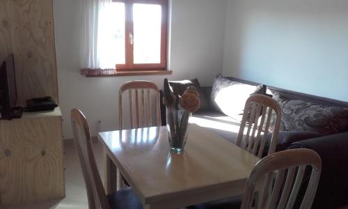  Apartment Aris, Unterkunft in Pakoštane