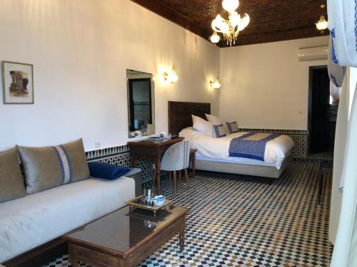 Suite, deluxe