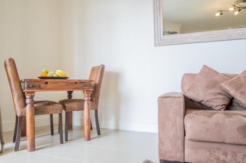 Sunlight Properties - Kahlua - Cannes - Sea front - image 5