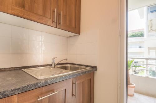 Sunlight Properties - Kahlua - Cannes - Sea front - main image