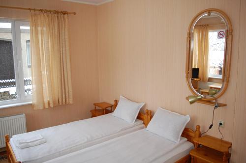 Borova House - image 13
