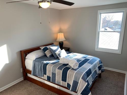 The Orange Door-Sleeps 10 thumb 2